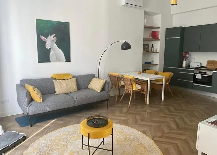 Susana At Tempo By Rosado Apartment *