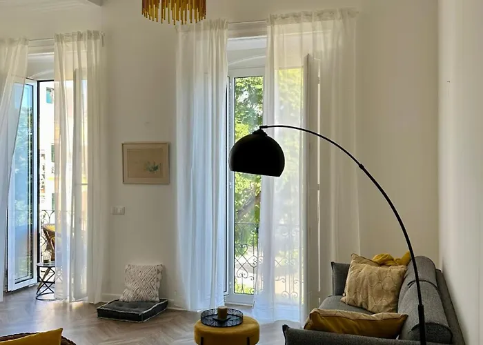 Susana At Tempo By Rosado * 波尔蒂芒